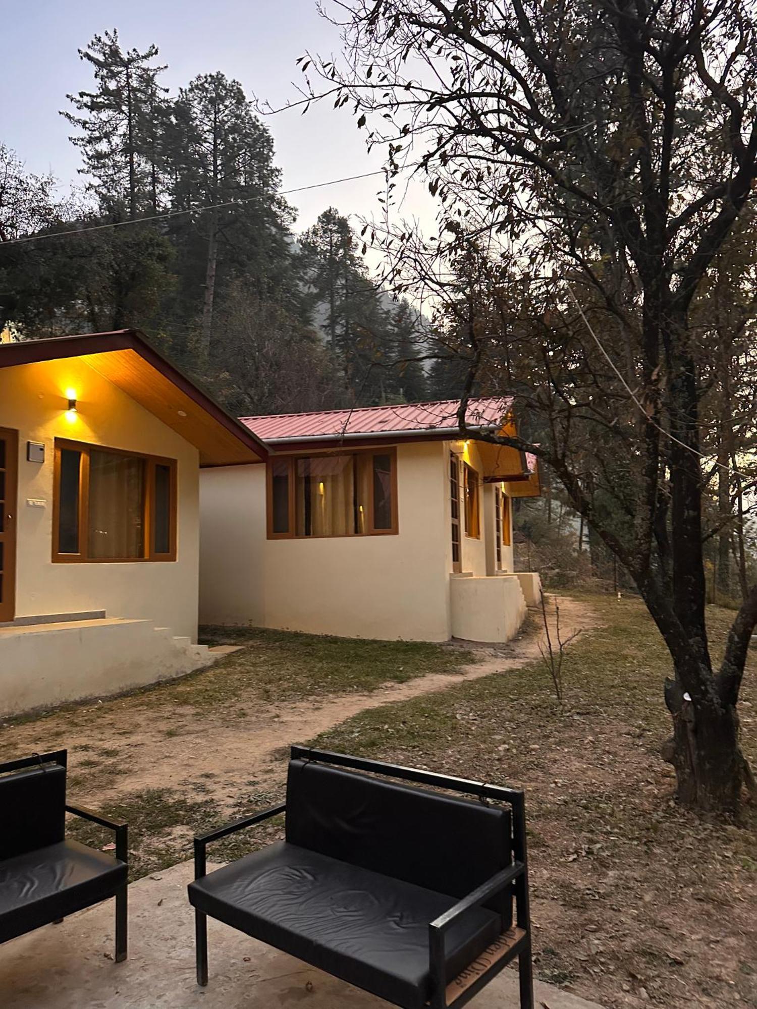 Ahava Kasol Riverside Cafe And Cottages Eksteriør bilde
