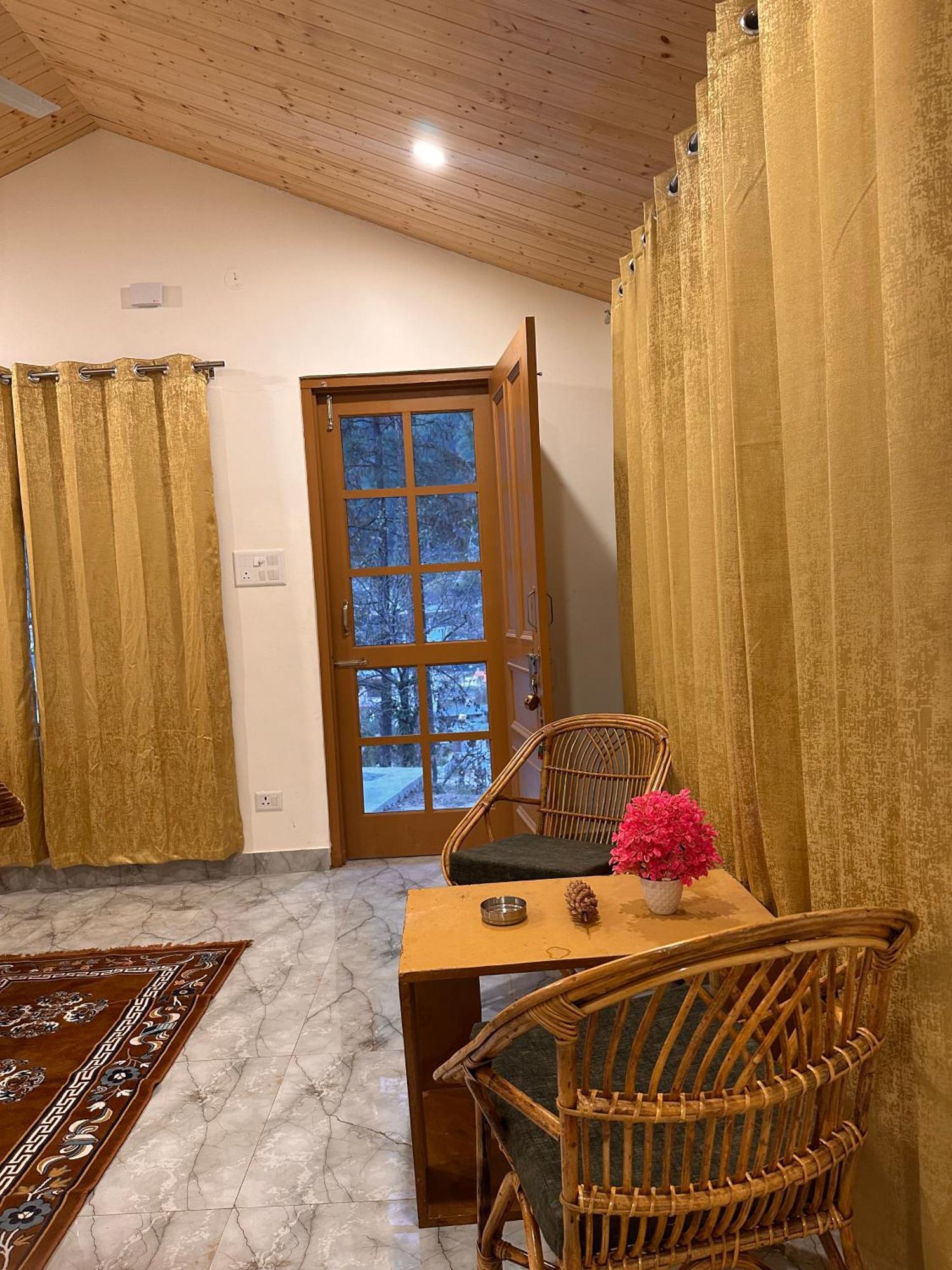 Ahava Kasol Riverside Cafe And Cottages Eksteriør bilde
