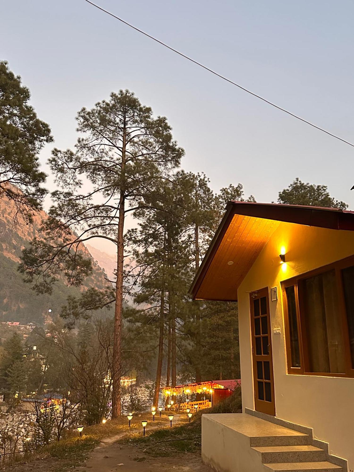 Ahava Kasol Riverside Cafe And Cottages Eksteriør bilde